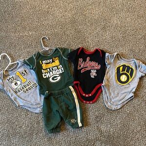 0-3 Baby Outfits. Packer one with vintage pants.